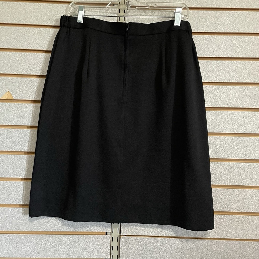 Unbranded Sz 16 Black Knee Length Skirt Zip/ Elastic Waist 33 W 23 L Straight